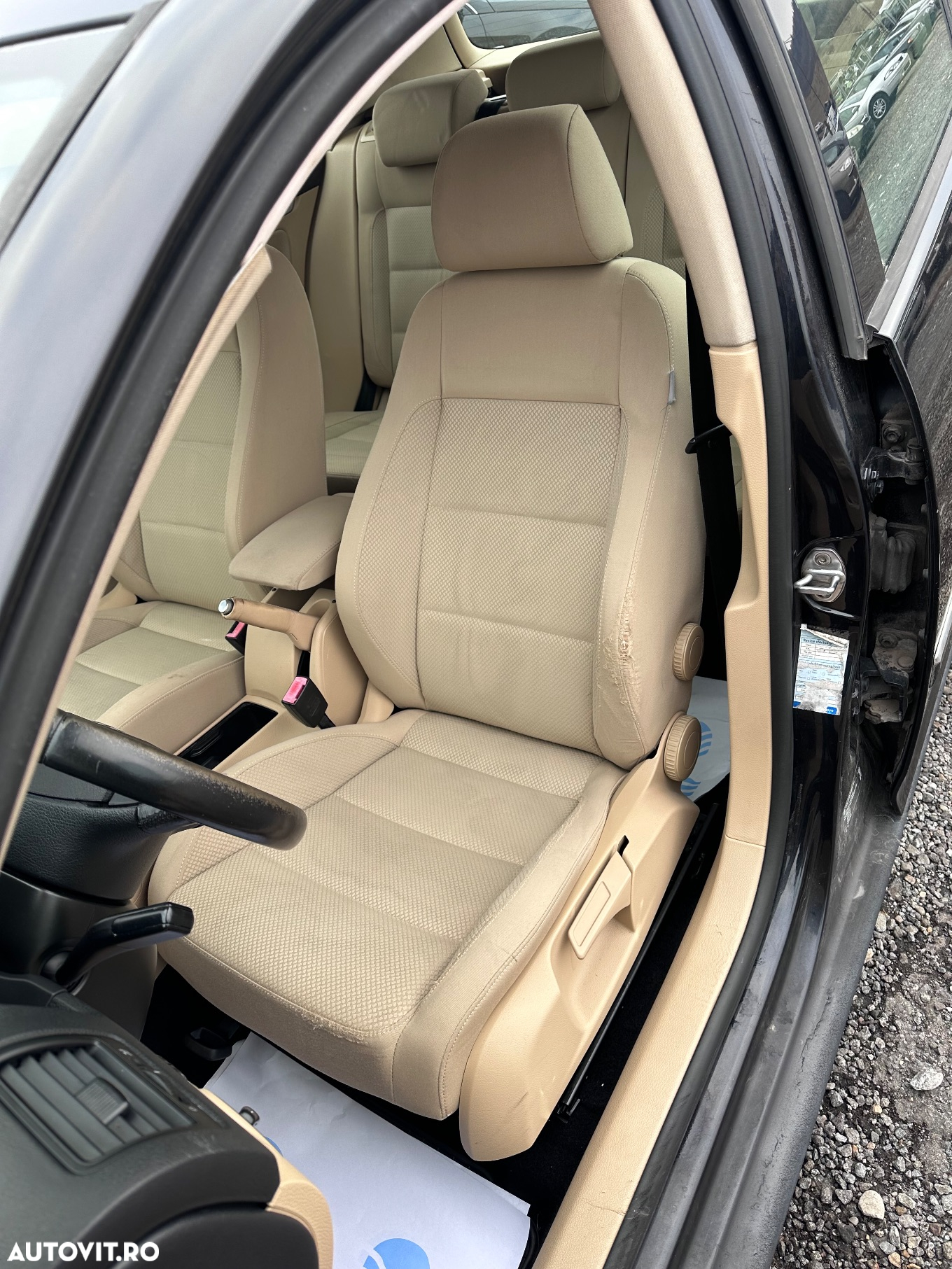 Volkswagen Golf 1.6 Comfortline - 9