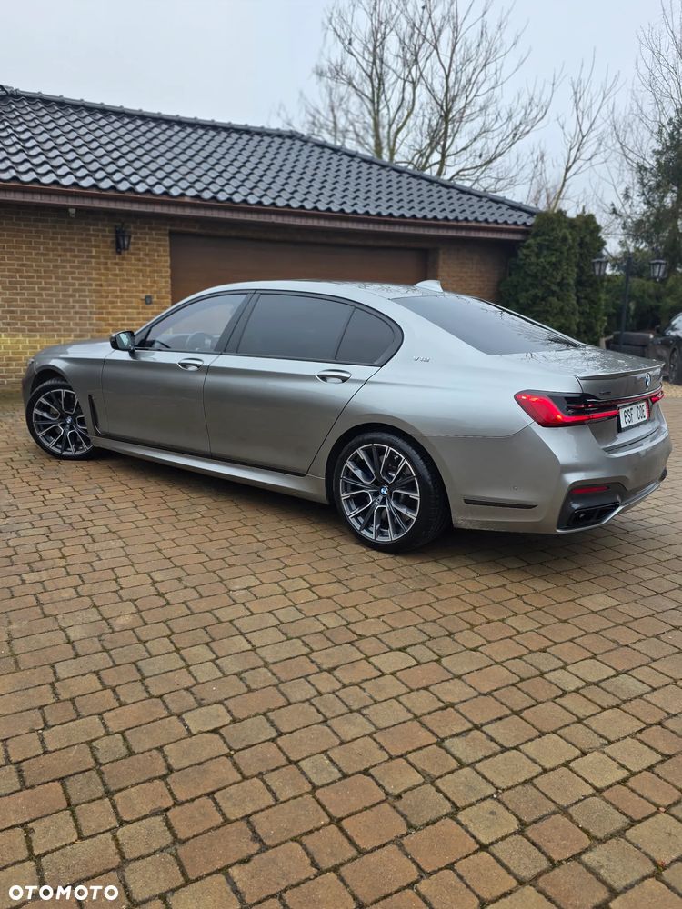 BMW Seria 7 M760Li xDrive V12 Excellence - 3