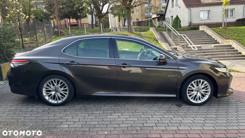 Toyota Camry 2.5 Hybrid Executive CVT - 3