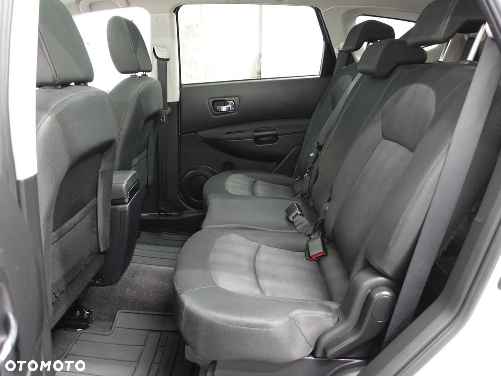 Nissan Qashqai+2 2.0 I-Way - 23