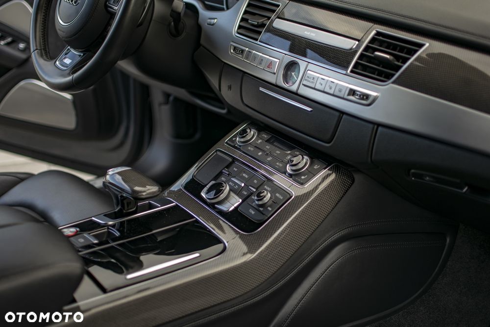 Audi S8 4.0 TFSI Quattro - 27