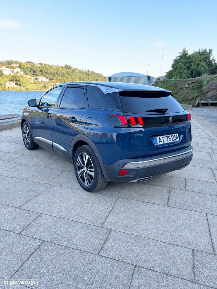Peugeot 3008 2020 photo 3