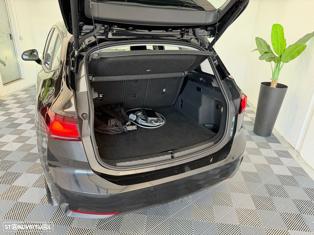 BMW 225xe Active Tourer e xDrive - 23