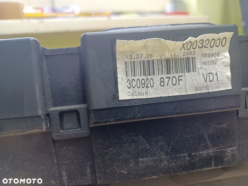 LICZNIK ZEGARY VW PASSAT B6 3C0920870F - 3