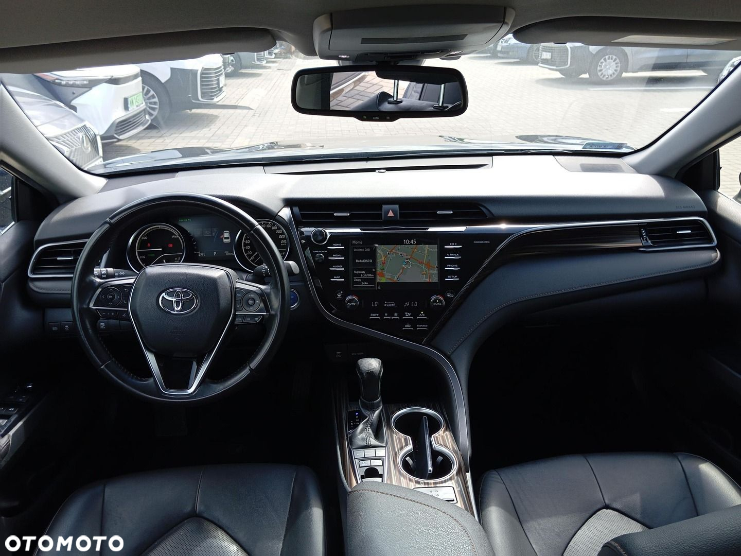 Toyota Camry 2.5 Hybrid Executive CVT - 13