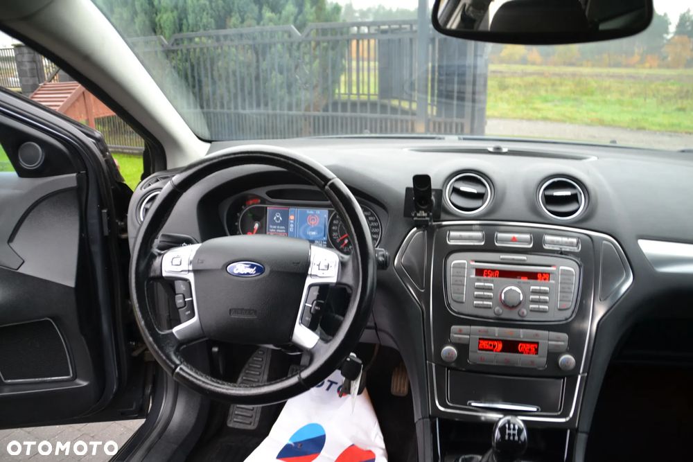 Ford Mondeo 2.0 Viva Titanium - 33