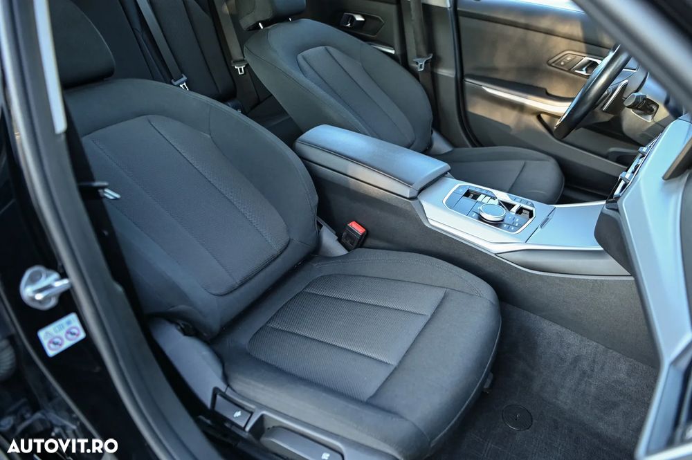 BMW Seria 3 318d Touring Aut. Advantage - 22