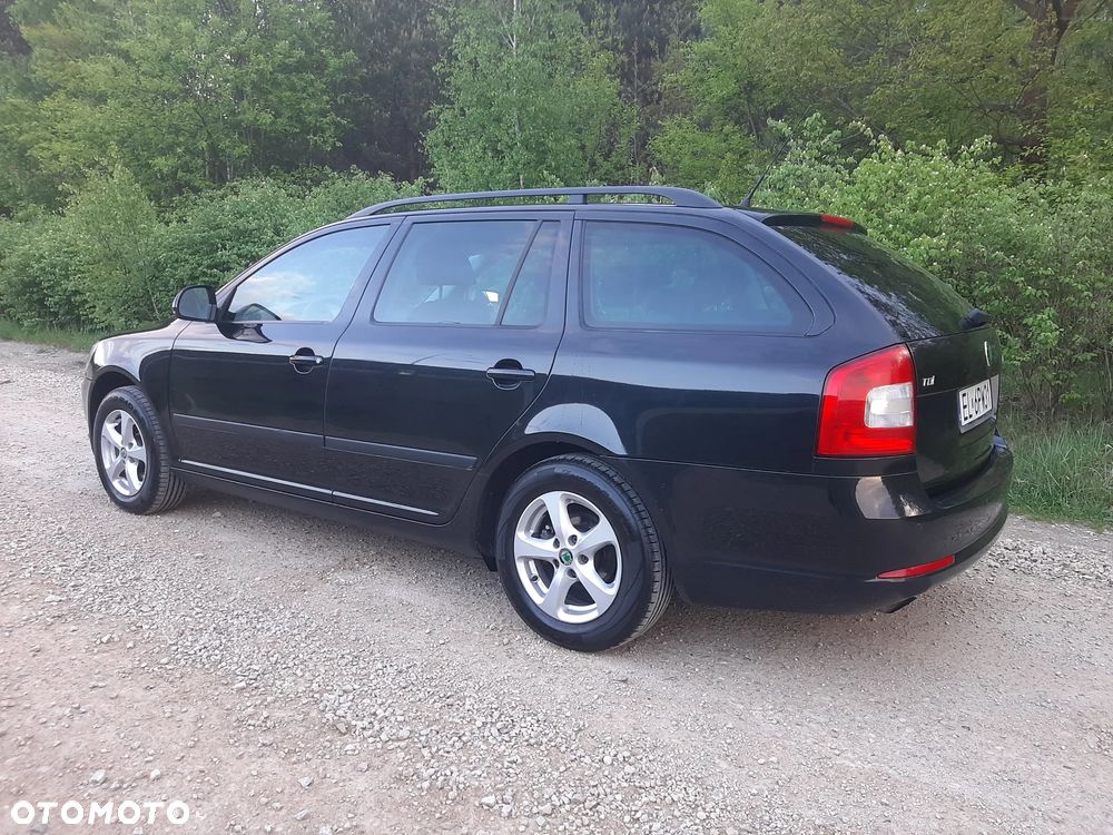 Skoda Octavia 1.6 TDI DPF FAMILY - 15
