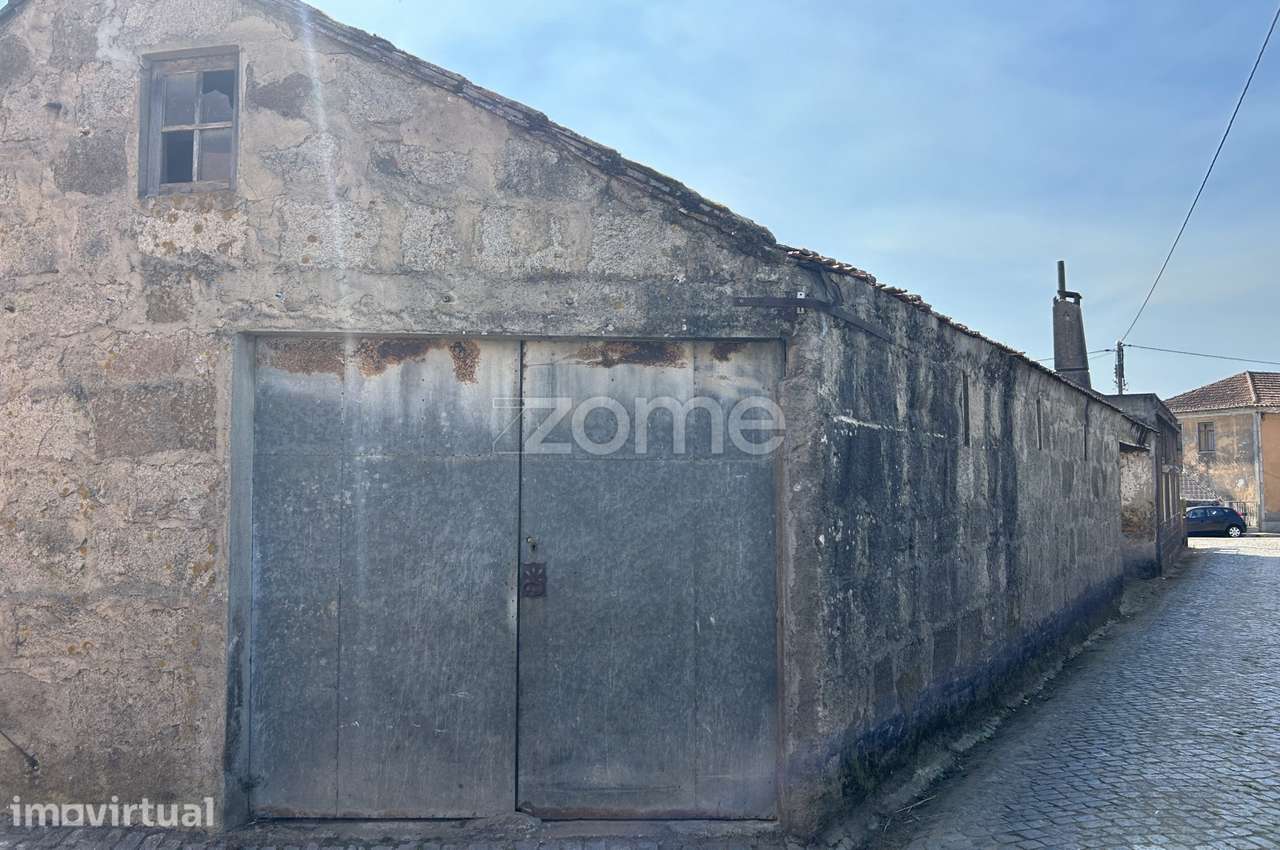 Casa com terreno de 2000 m2 em Criaz Apúlia - Grande imagem: 2/17