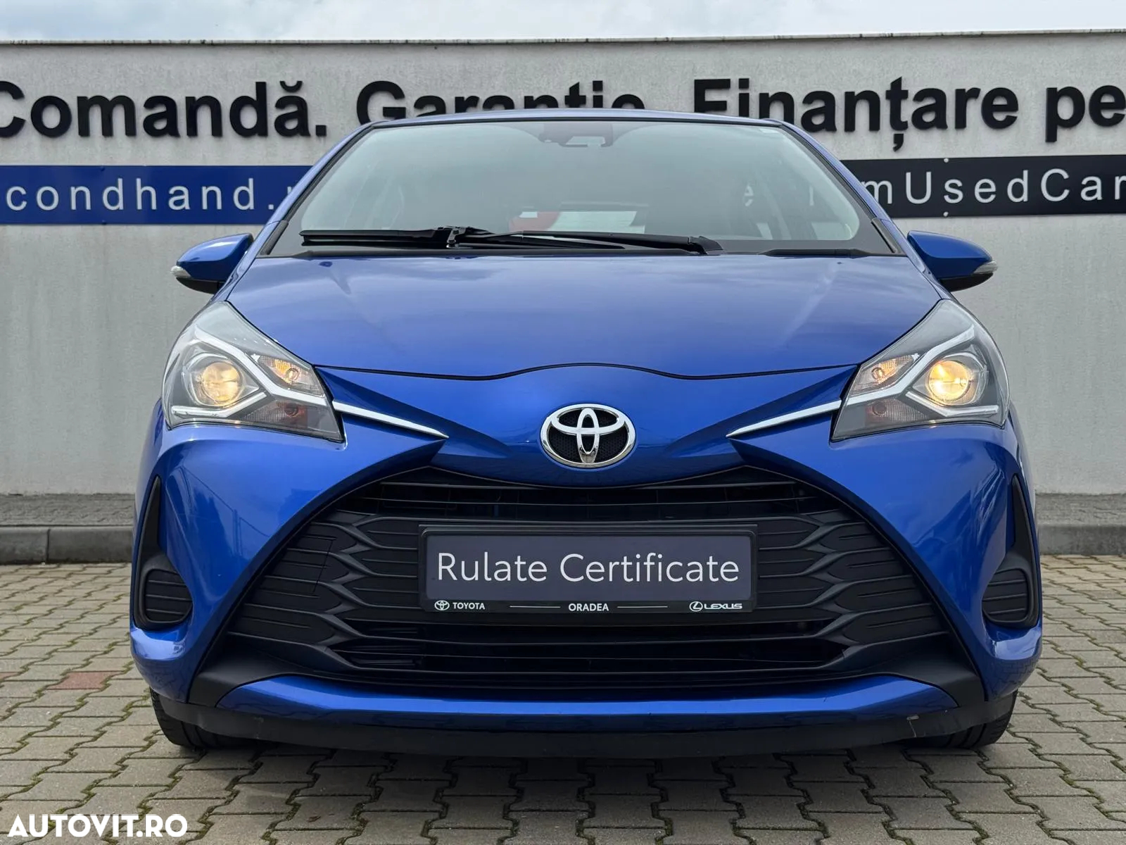 Toyota Yaris 1.0 L Eco - 11