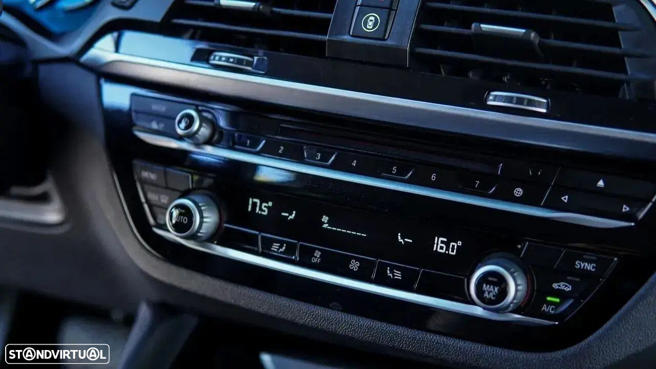 BMW X4 - 38
