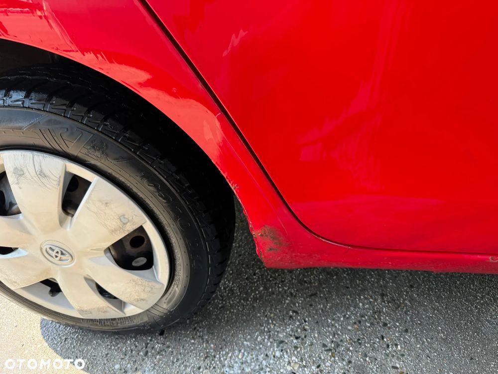 Toyota Yaris 1.0 Terra A/C - 4