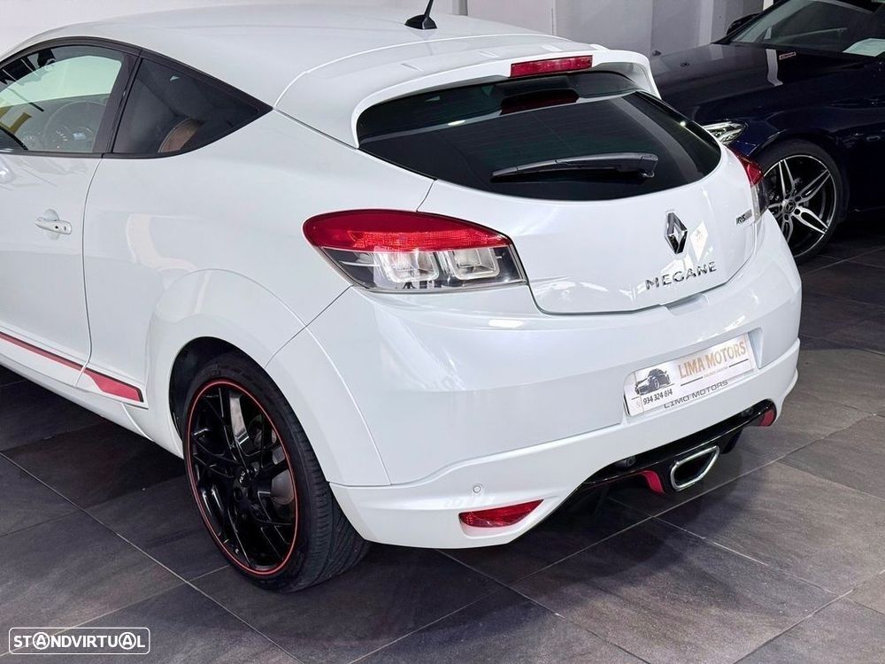 Renault Mégane Coupe 2.0 T RS - 11