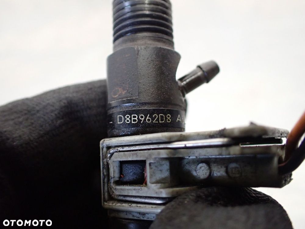 WTRYSK NISSAN NV200 28232251  H8200421897 - 7