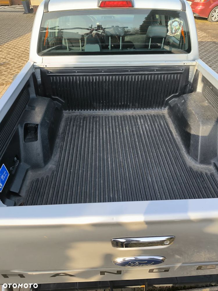 Ford Ranger 2.2 TDCi 4x4 DC XLT - 6