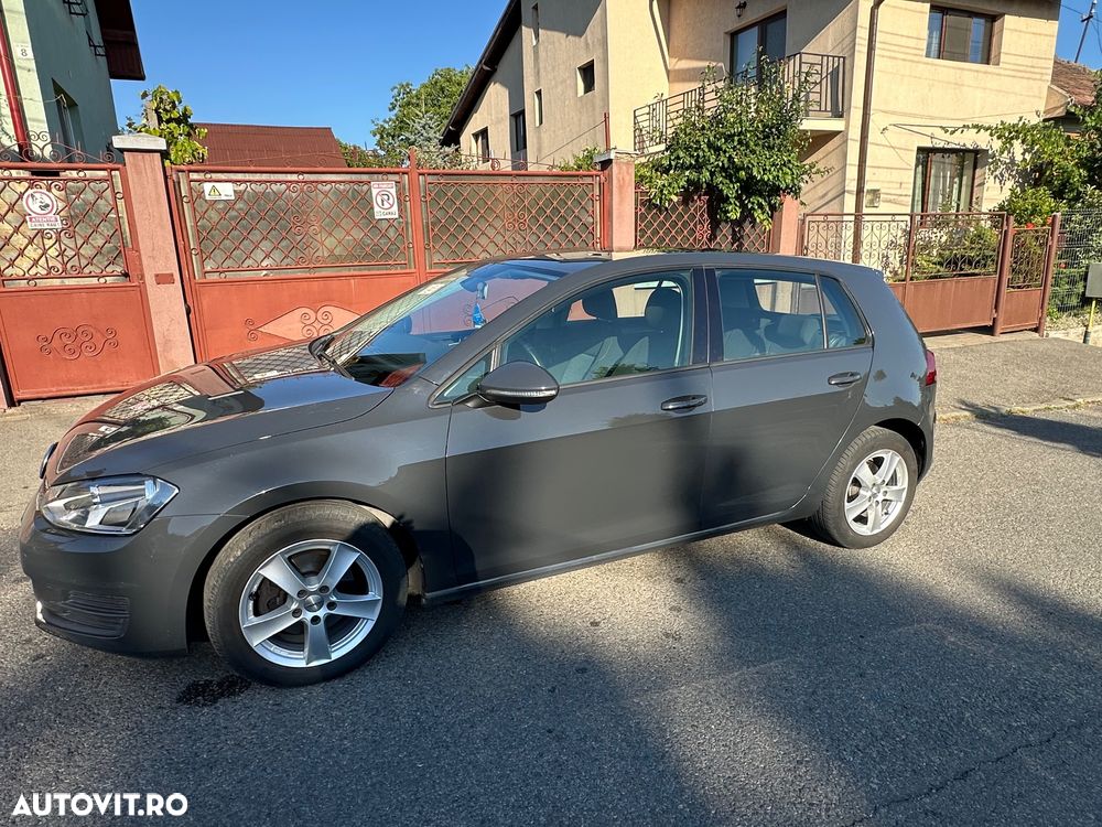 Volkswagen Golf - 3