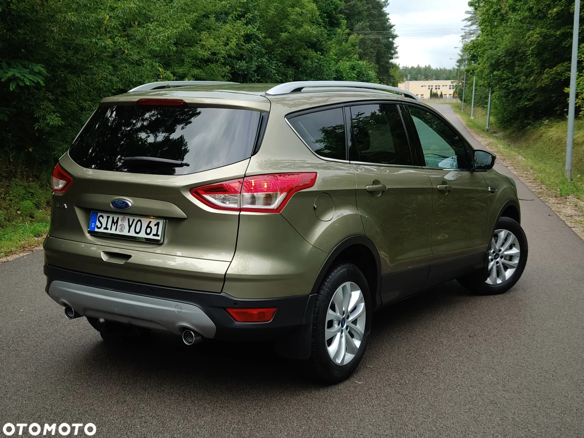 Ford Kuga 2.0 TDCi 4x4 Titanium - 27
