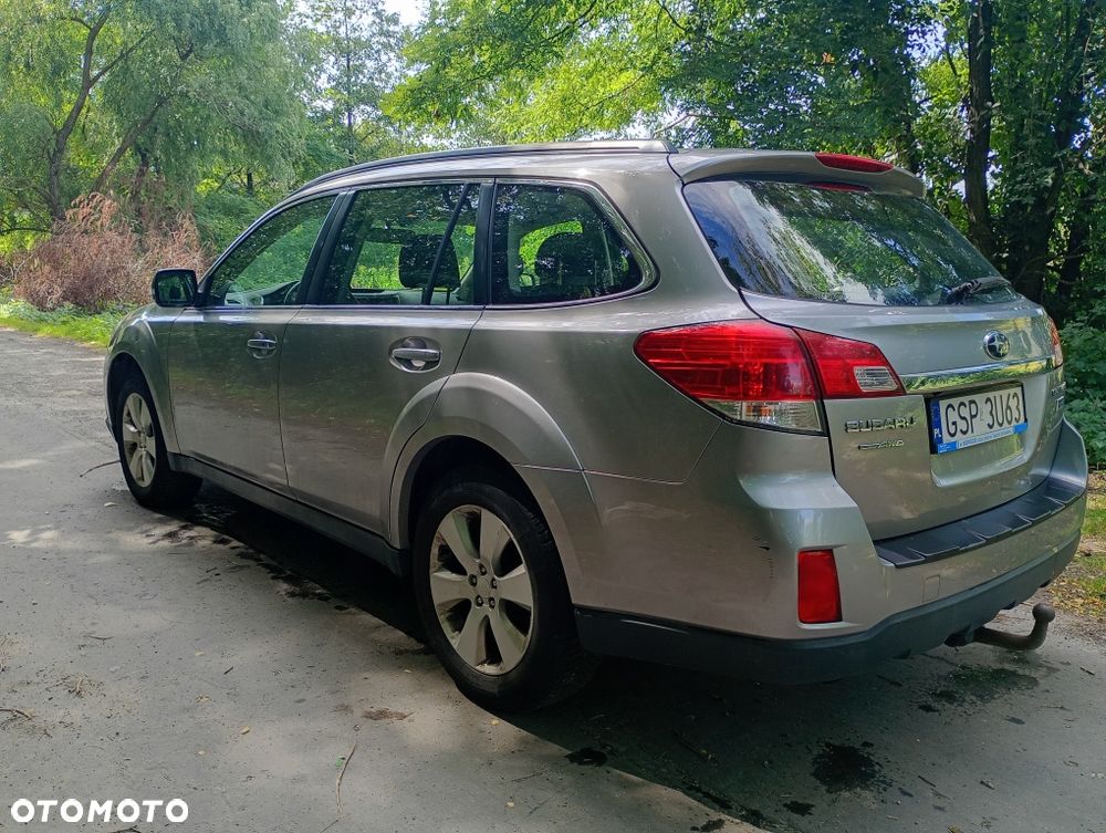 Subaru Outback - 3