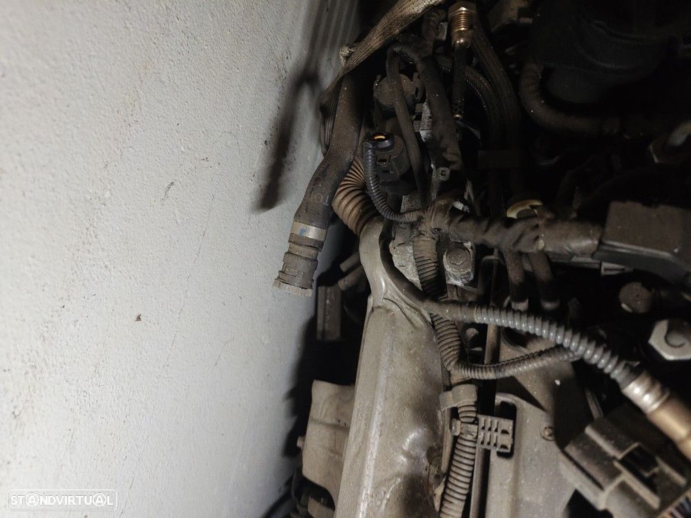 Motor Com Acessorios Volvo V40 Hatchback (525, 526) - 4