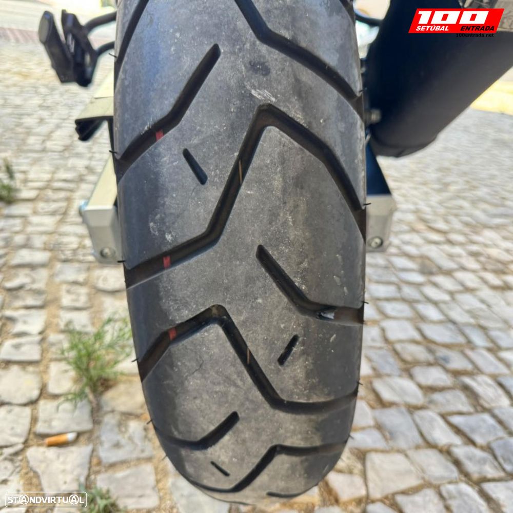 Suzuki DL V-STROM - 16