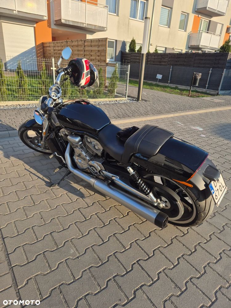Harley-Davidson V-Rod Muscle - 7