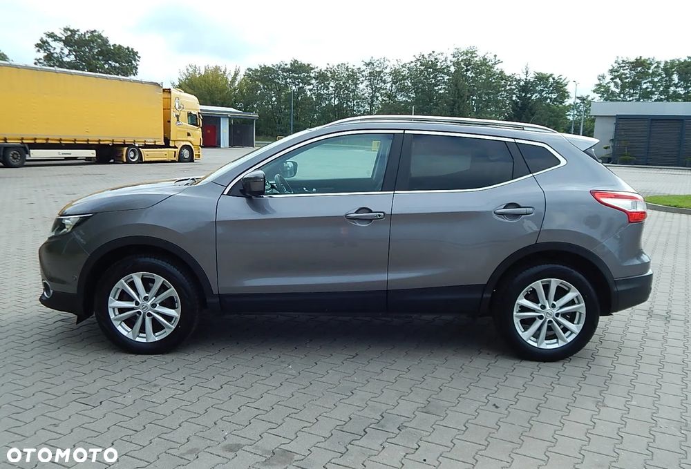 Nissan Qashqai 1.2 DIG-T N-Vision EU6 - 7