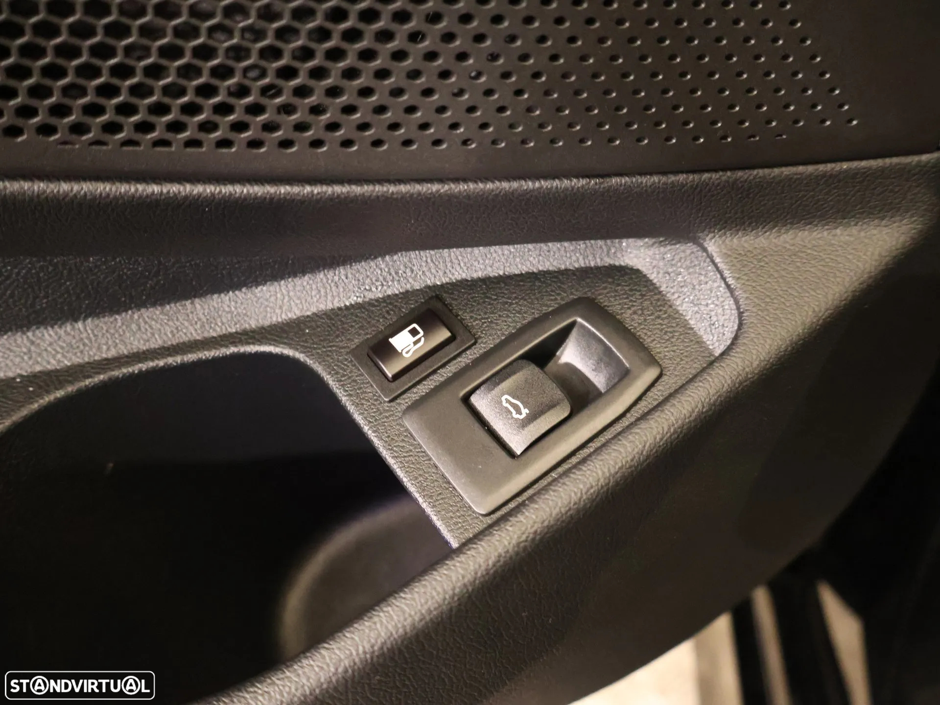 BMW 320 e Touring Pack M Auto - 9