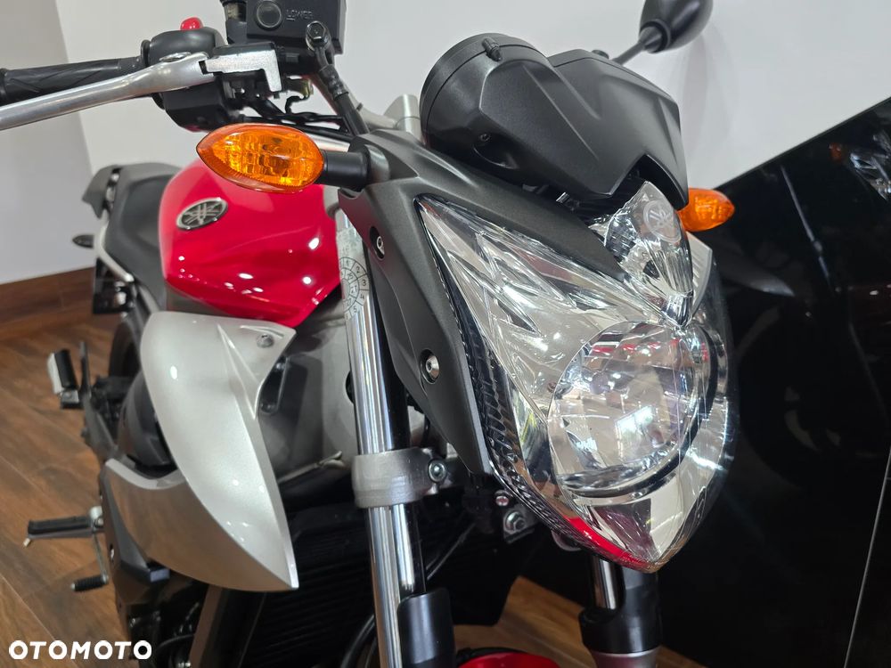 Yamaha XJ - 13