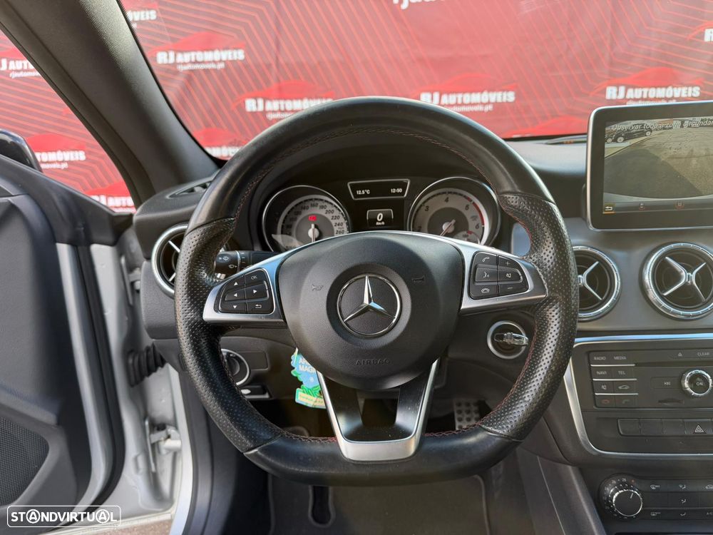 Mercedes-Benz CLA 180 d AMG Line - 12