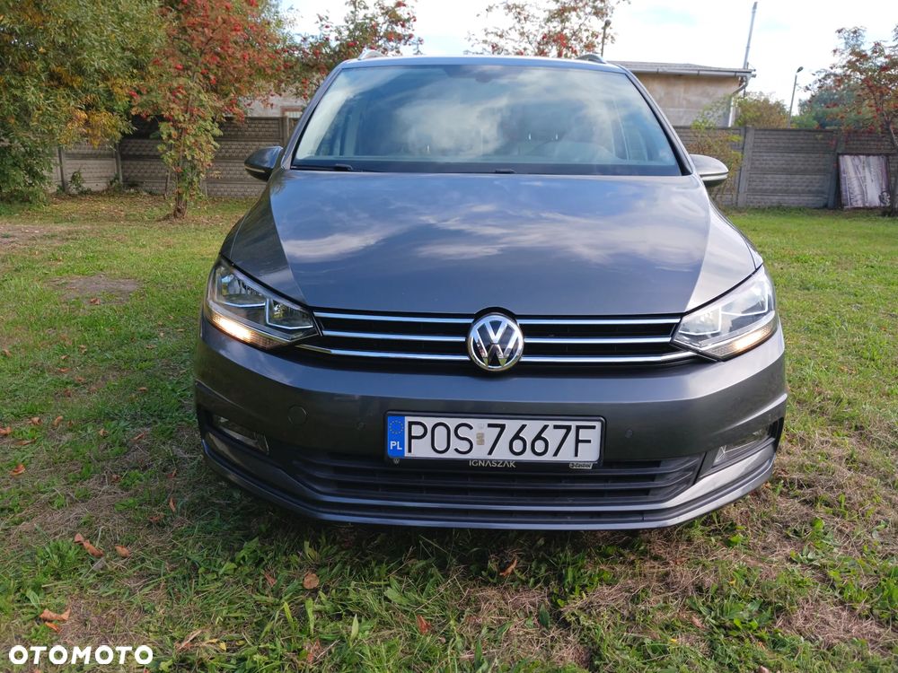 Volkswagen Touran 2016 photo 2