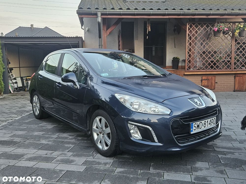 Peugeot 308 1.6 HDi Premium - 14