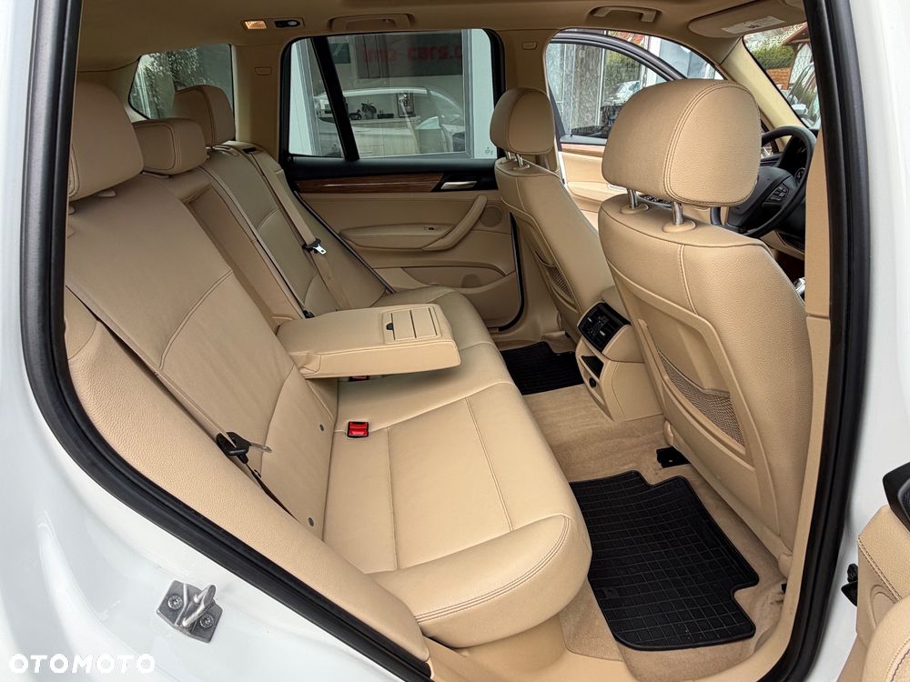 BMW X3 28i xDrive - 8
