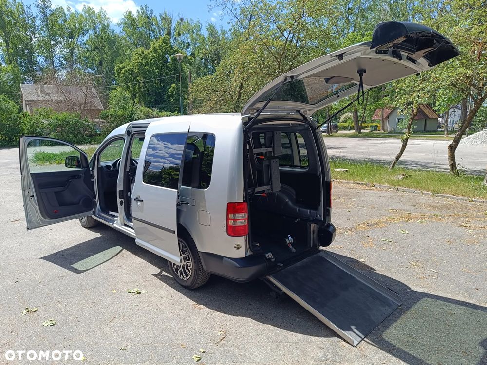 Volkswagen Caddy Maxi Trendline DSG - 34