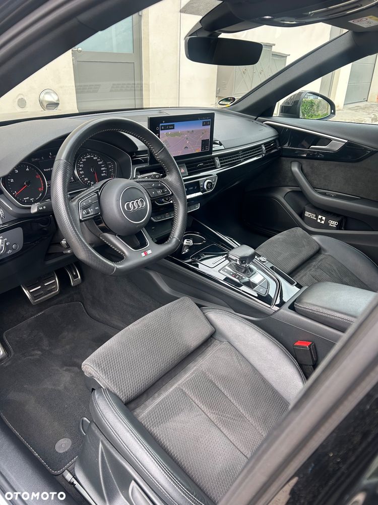 Audi A4 Avant 35 TDI mHEV S Line S tronic - 16