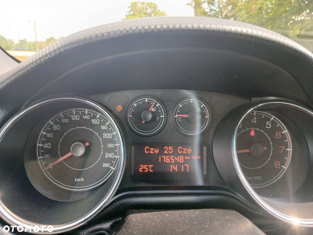 Fiat Bravo 1.4 T-JET 16V Dynamic Euro5 - 9