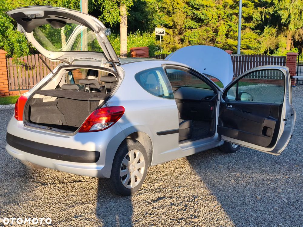 Peugeot 207 - 20