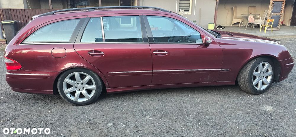 Mercedes-Benz Klasa E 320 CDI T Avantgarde - 13