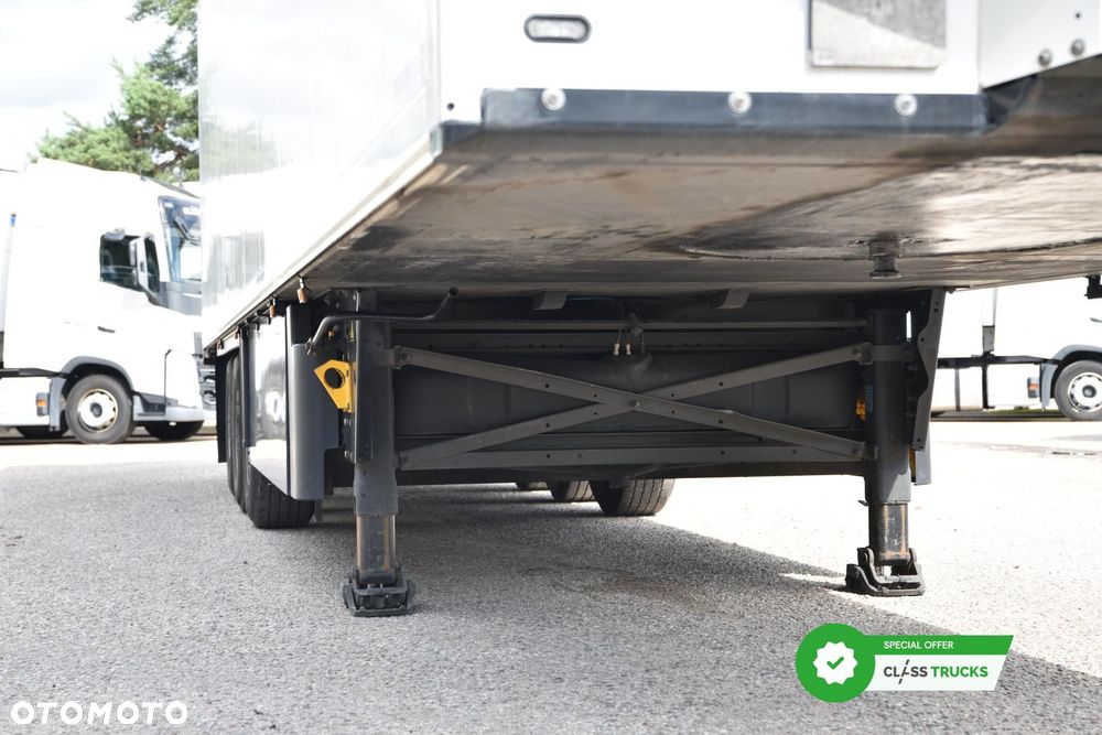 Schmitz Cargobull SKO FP 60 ThermoKing SLXi 300 - 19