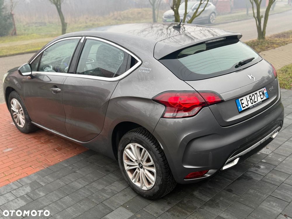DS Automobiles DS 4 - 7