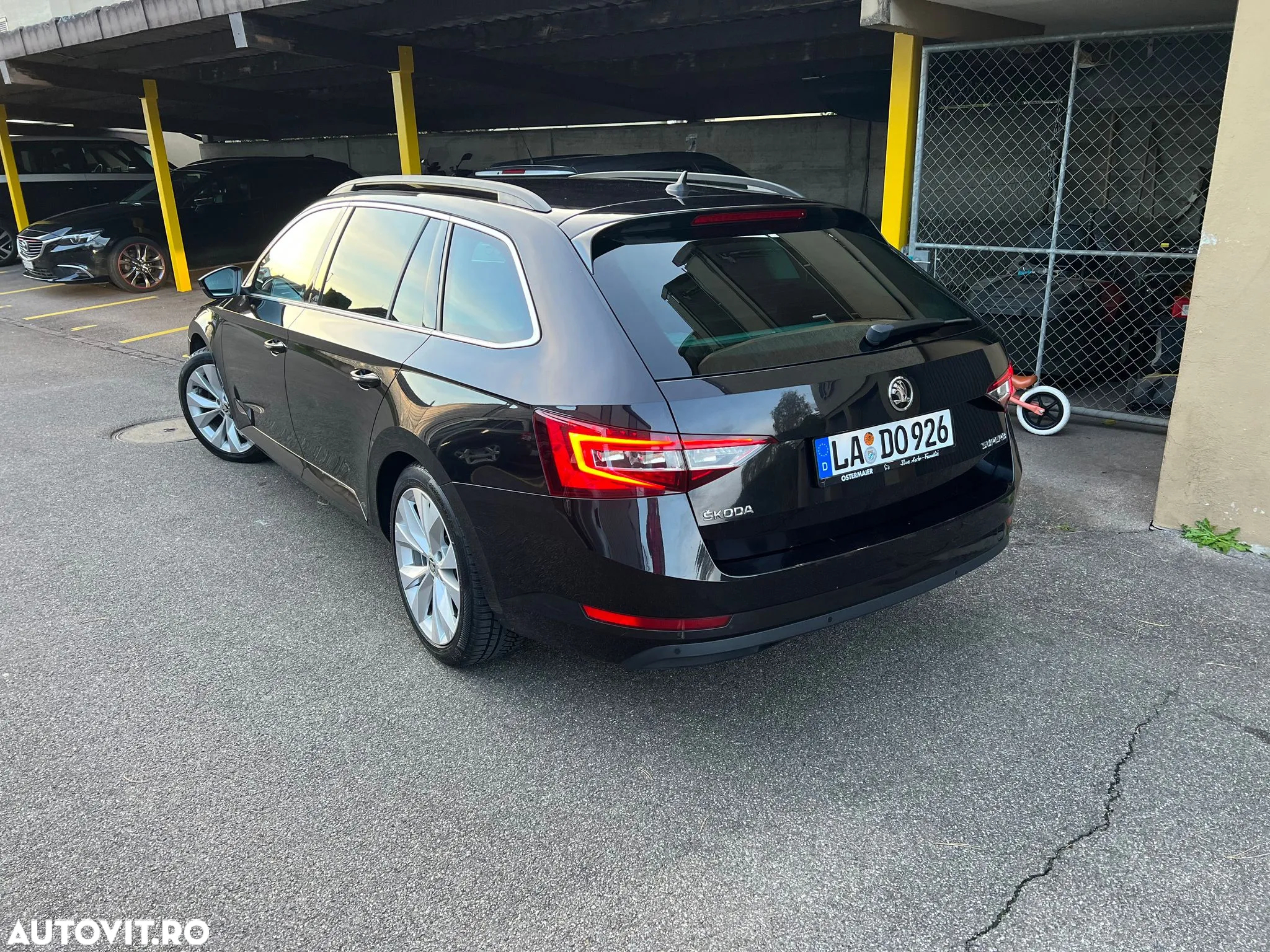 Skoda Superb 2.0 TDI Active - 3