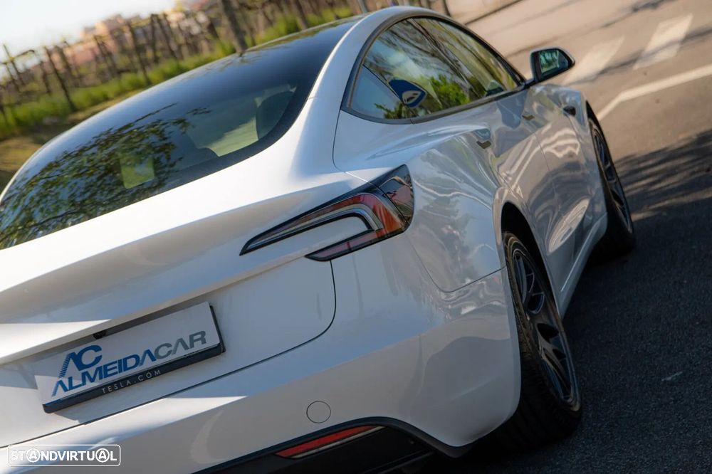 Tesla Model 3 Tração Traseira Premium - 38