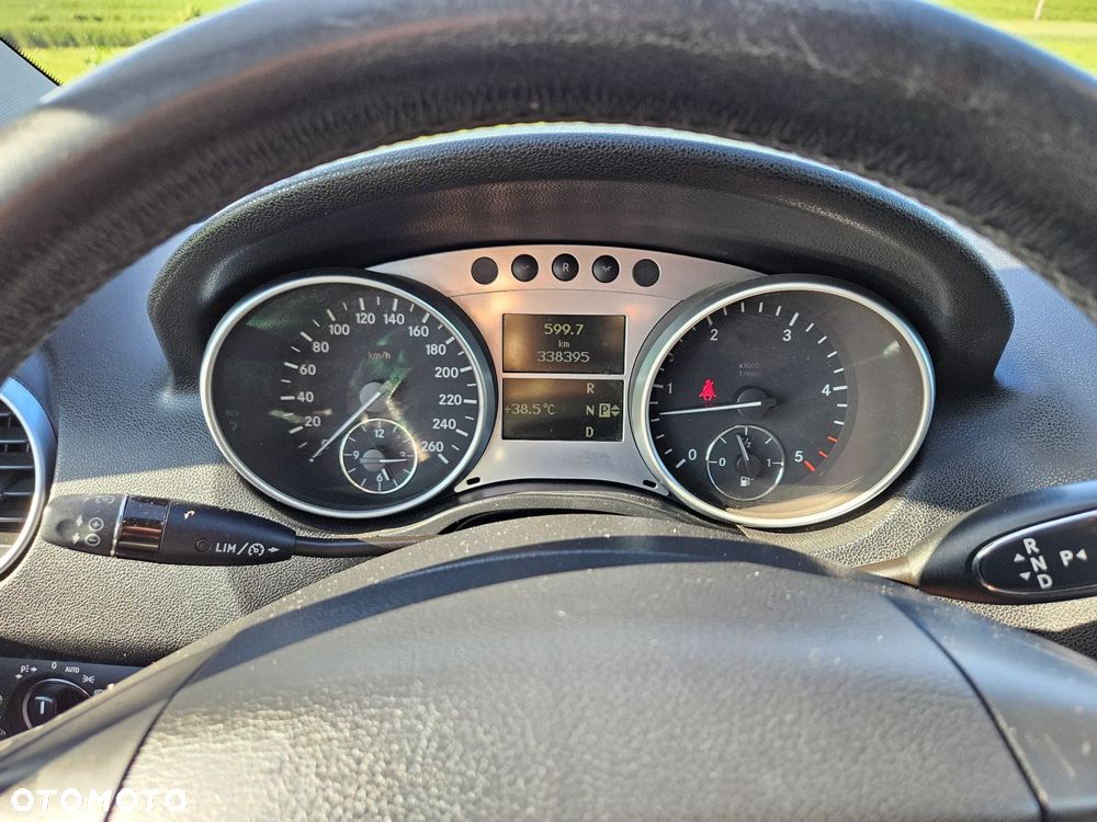 Mercedes-Benz ML 320 CDI 4Matic 7G-TRONIC - 6
