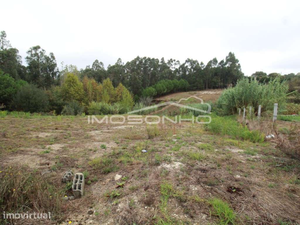 Terreno - Grande imagem: 2/7