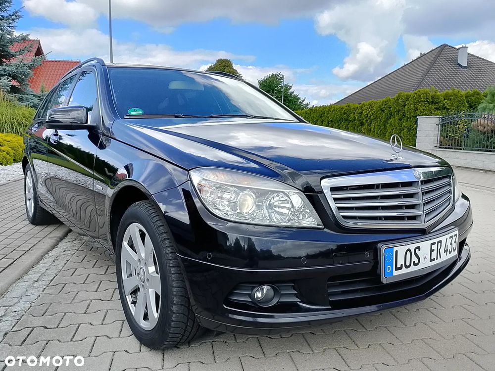 Mercedes-Benz Klasa C 180 CGI BlueEff Classic - 12