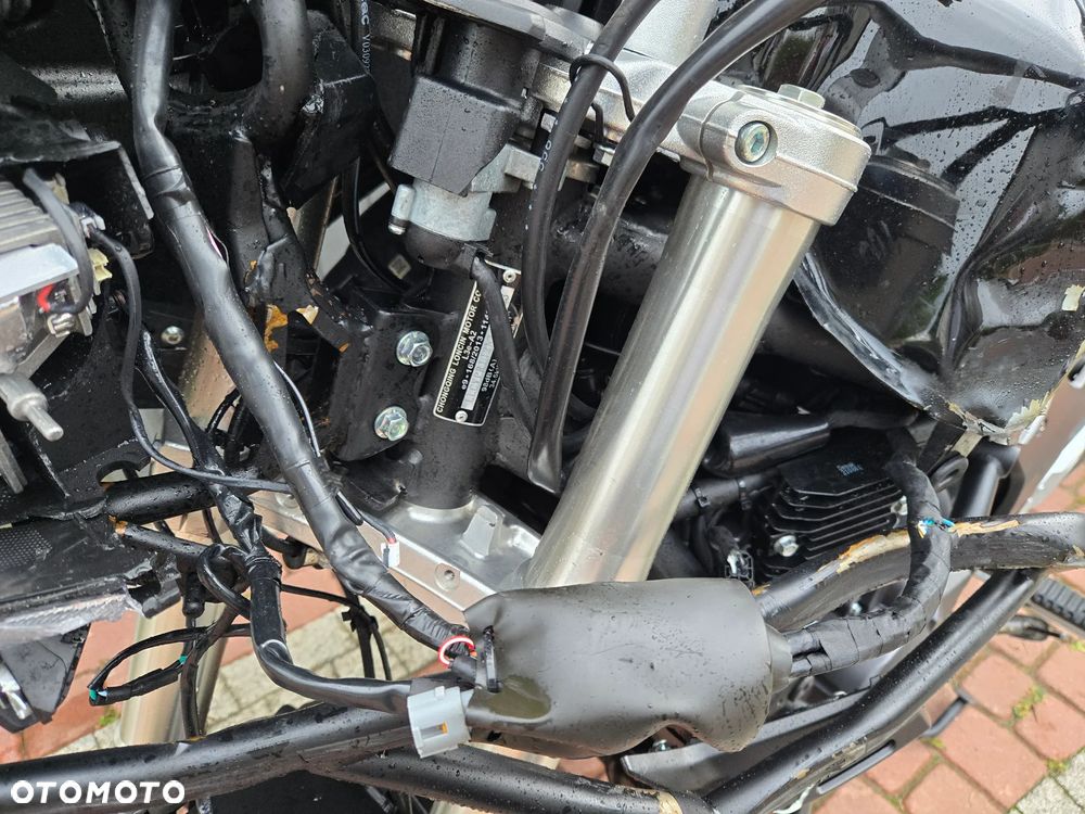 VOGE 500DS - 21
