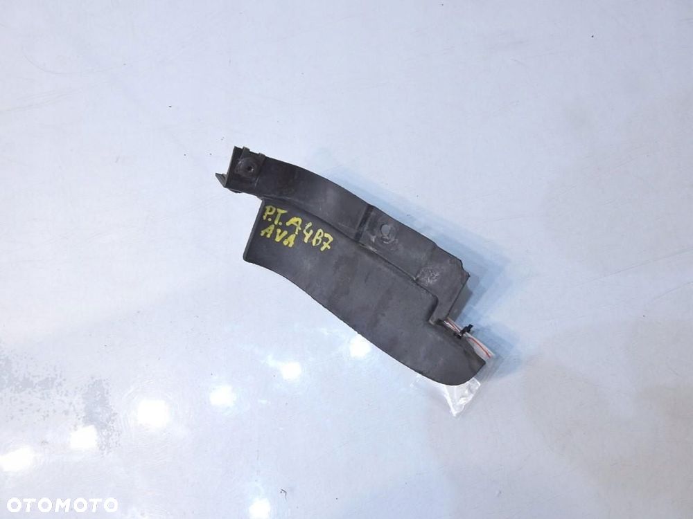 CHLAPACZ PRAWY TYŁ AUDI A4 B7 AVANT 8E0853834 - 3