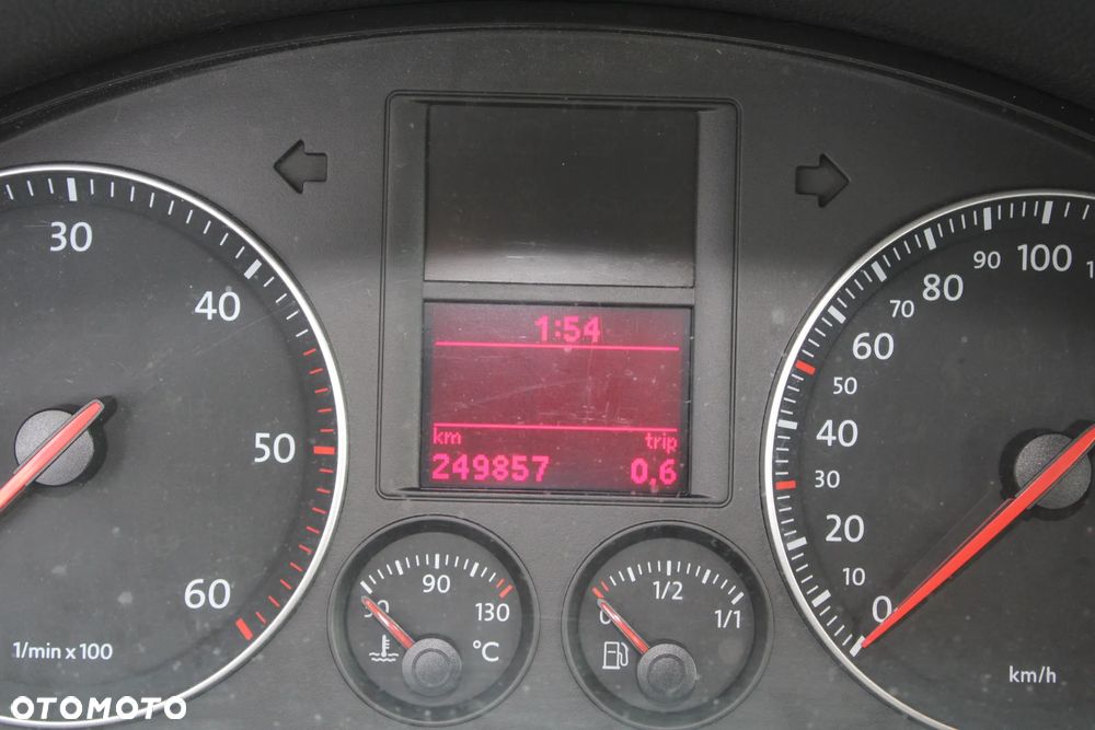 Volkswagen Jetta 1.9 TDI Comfortline - 19