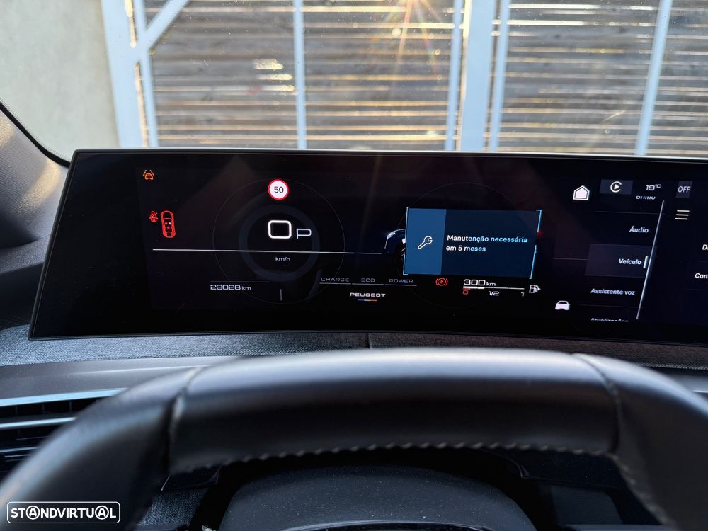 Peugeot 3008 1.2 Hybrid Allure Pack e-DCS6 - 10