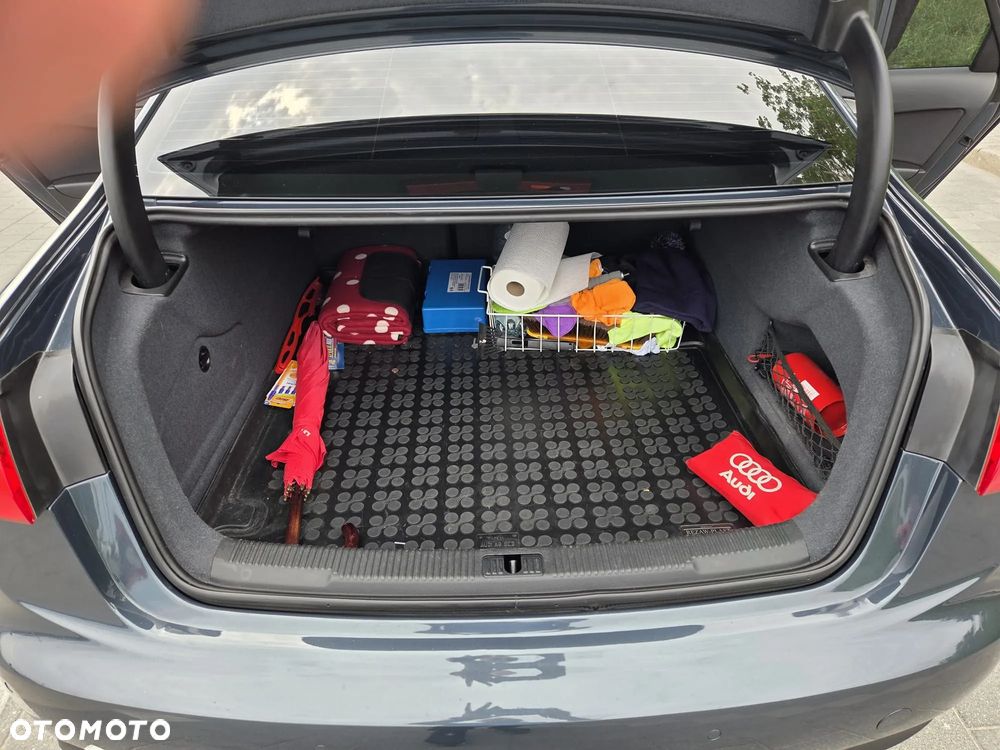 Audi A6 Limousine 2.0 TDI Multitronic - 11
