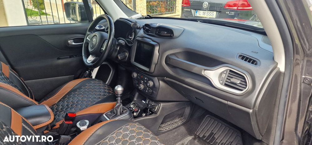 Jeep Renegade - 11